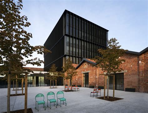 visitare gucci hub